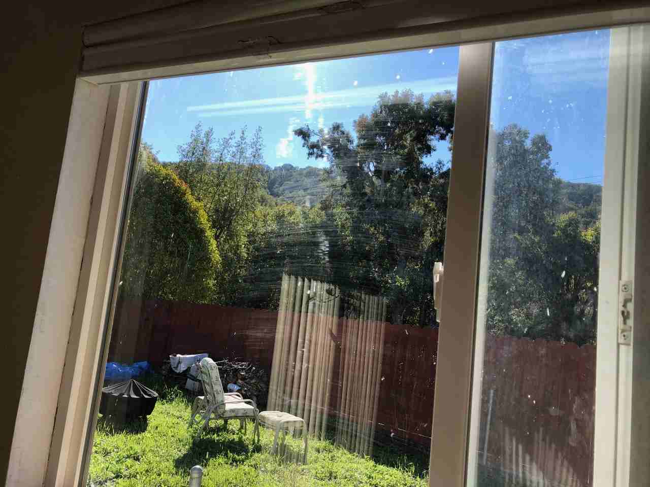 2324 Doidge Ave - Photo 6 of 9