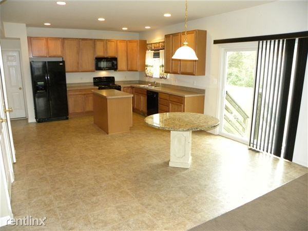 10418 Country Grove Cir - Photo 2 of 13