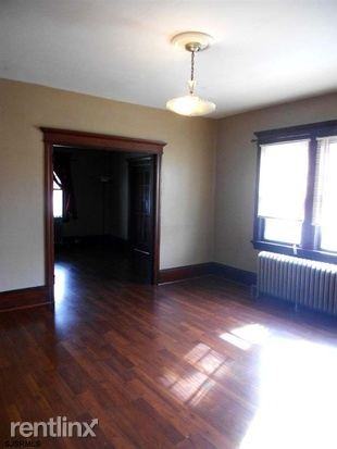 105 Boston Ave - Photo 2 of 10