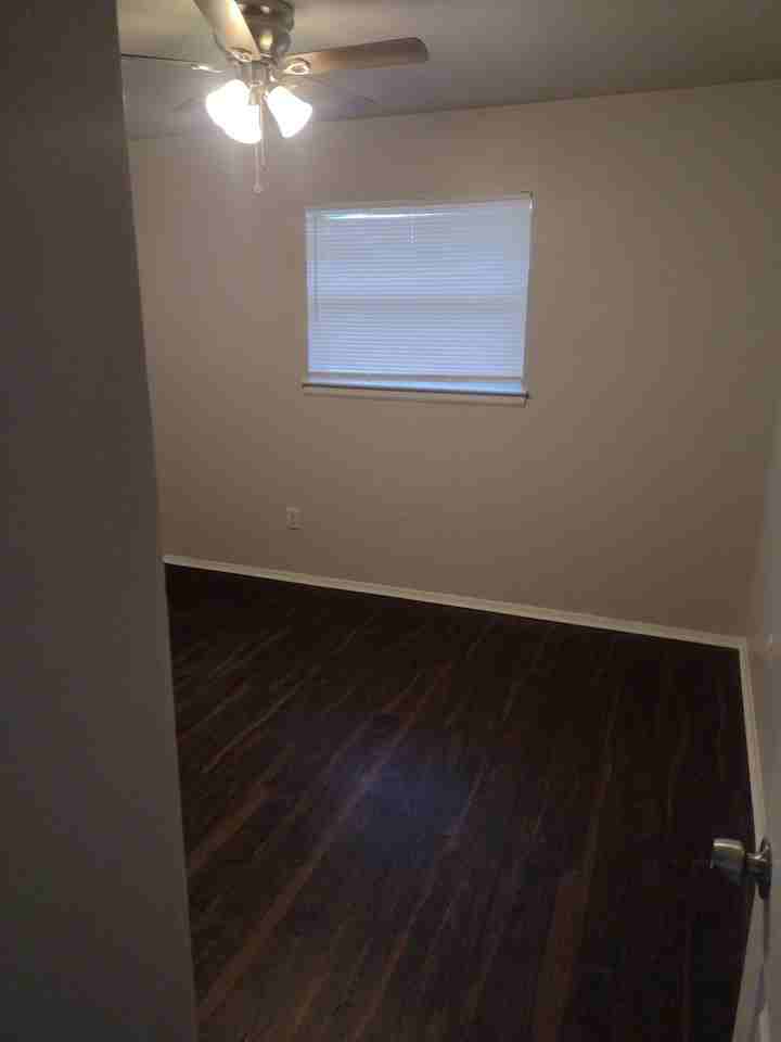 Greenlaw Ave & N 5th St - Photo 5 of 9