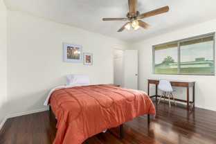 S Oracle - Photo 1 of 1