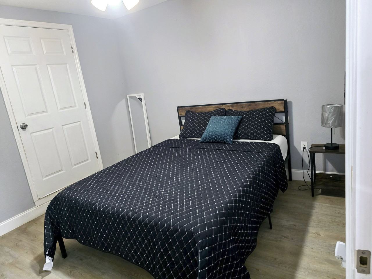 Cypress Street - Photo 7 of 9