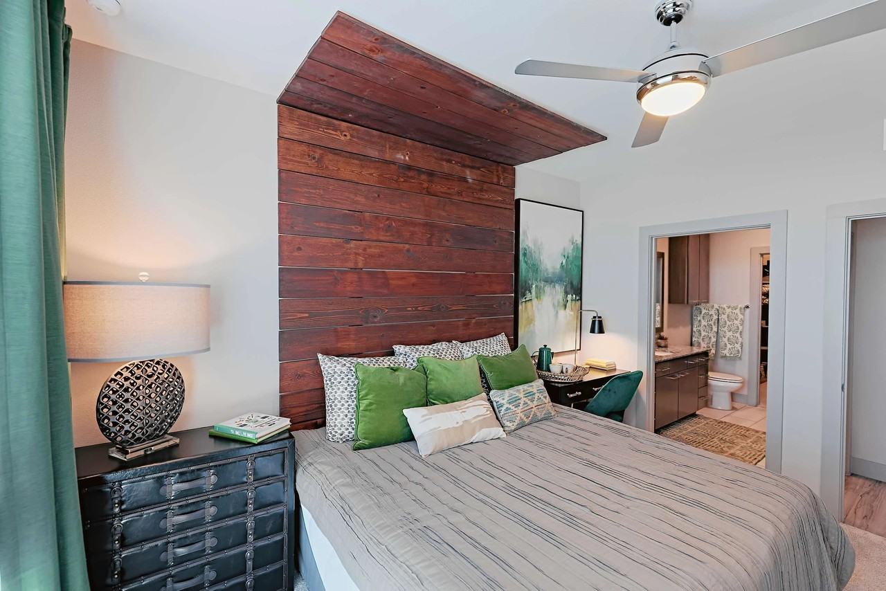 Bridge at Henley - Photo 7 of 95