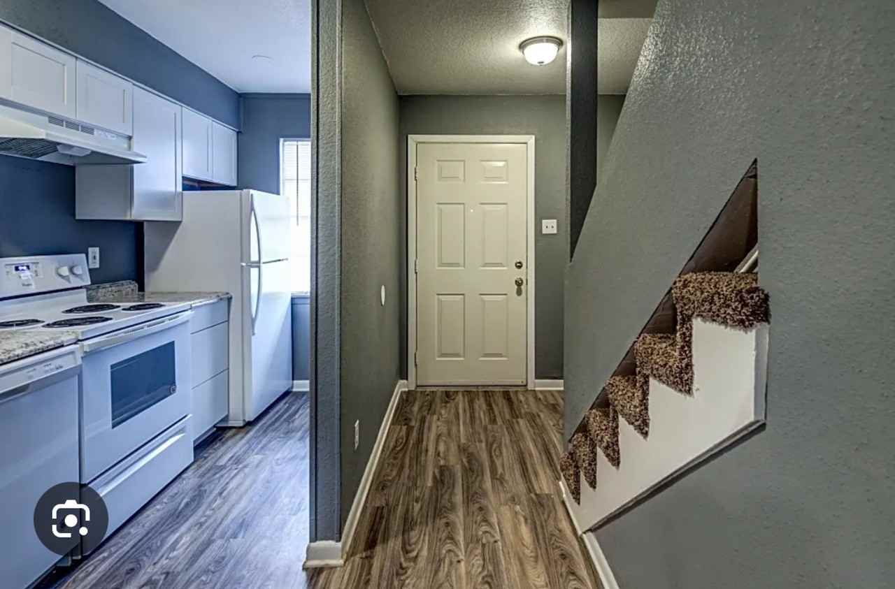 Terra Vista Apartments - Photo 6 of 11