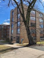 featured image of 5222 Green St