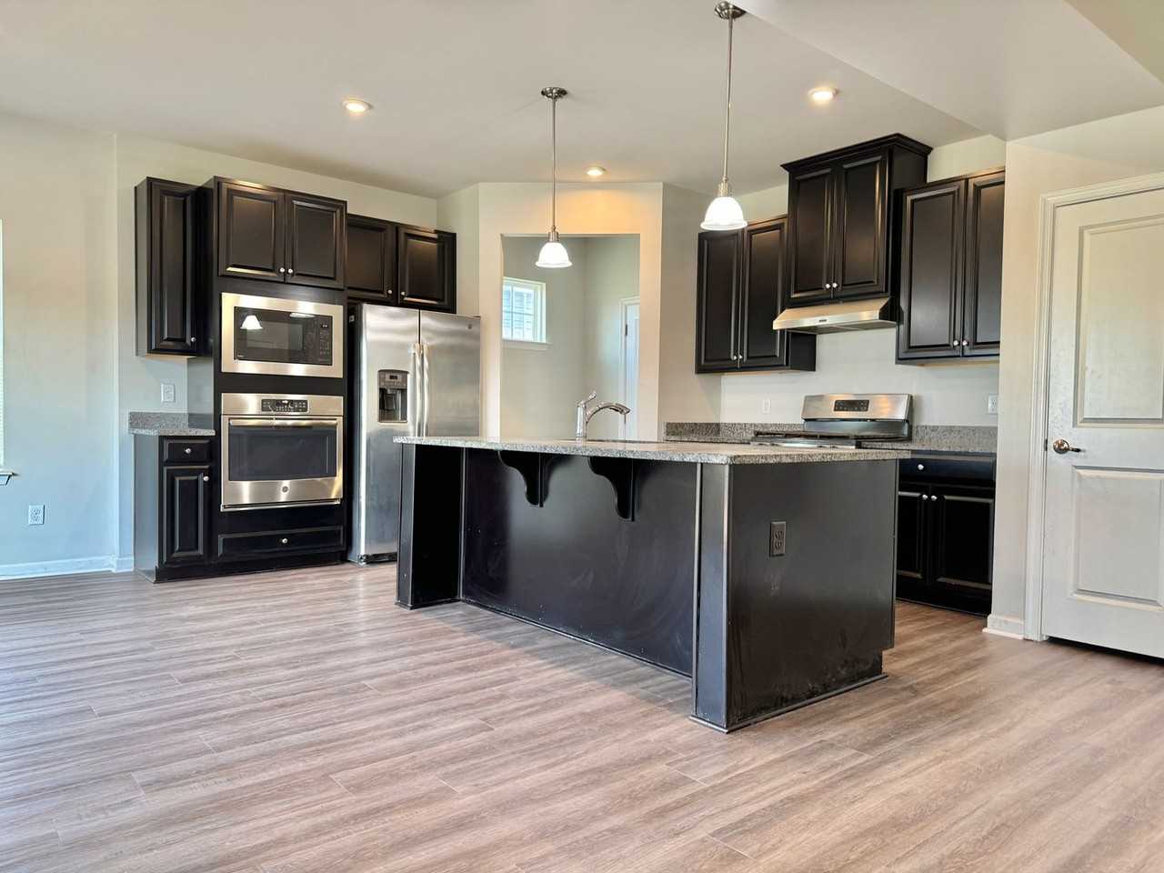 3209 Garrett Ln - Photo 7 of 26