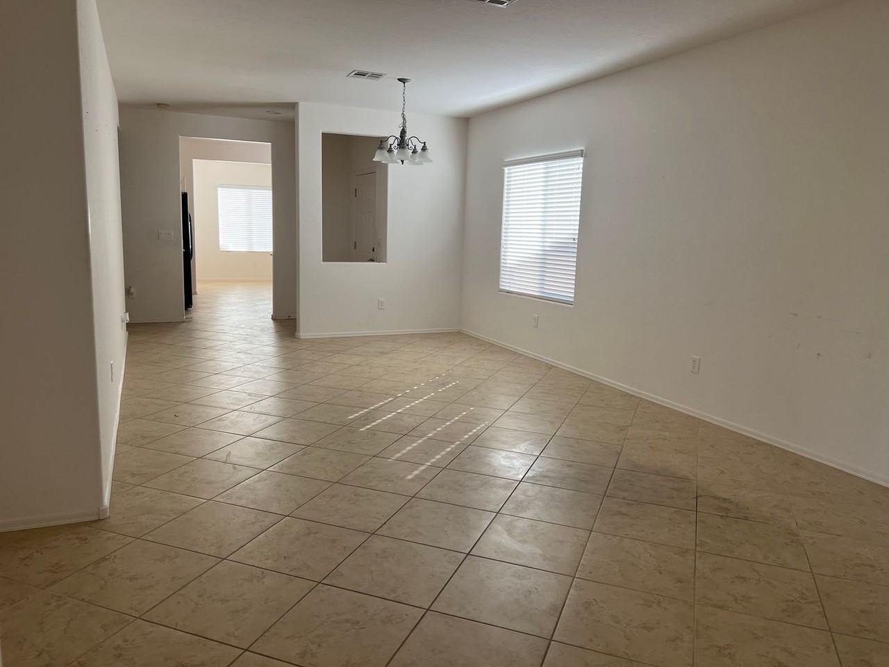 2712 Cheer Pheasant Ave - Photo 3 of 11