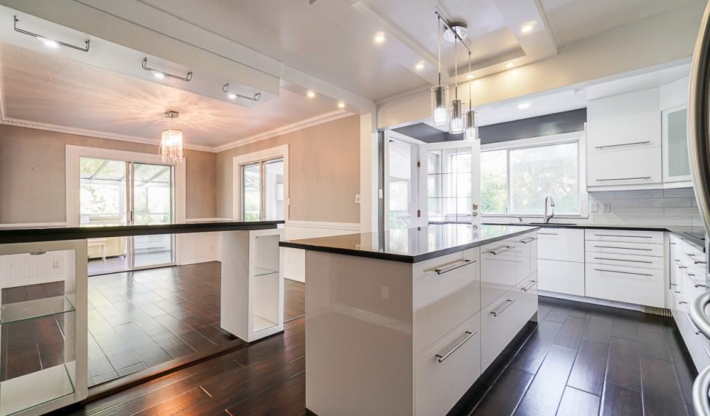 4380 Woodcrest Road - Photo 7 of 24