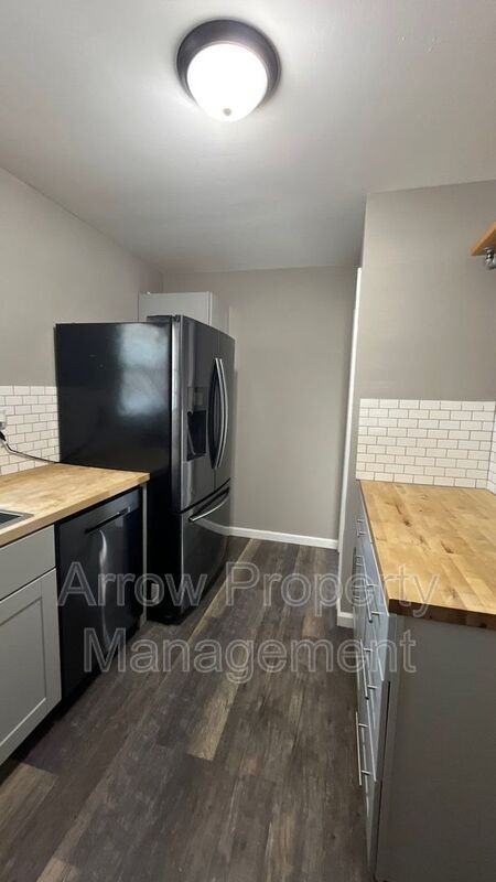 4115 Adams St - Photo 3 of 21