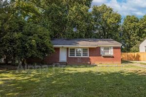 featured image of 123 Legrand Blvd