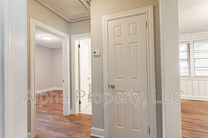 123 Legrand Blvd - Photo 5 of 19
