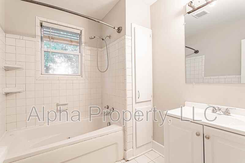 123 Legrand Blvd - Photo 6 of 19