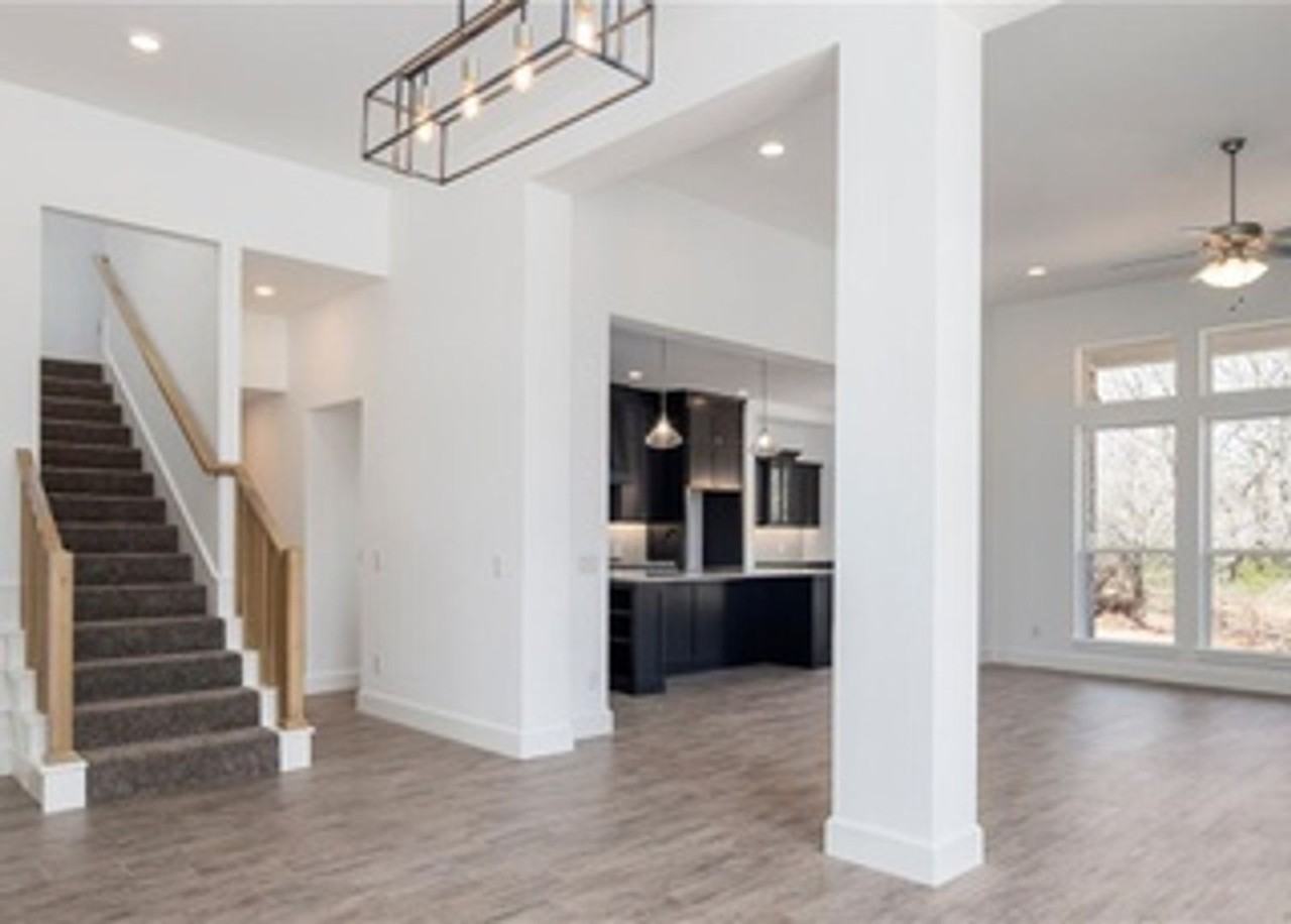 2025 Treviso Ct - Photo 3 of 36