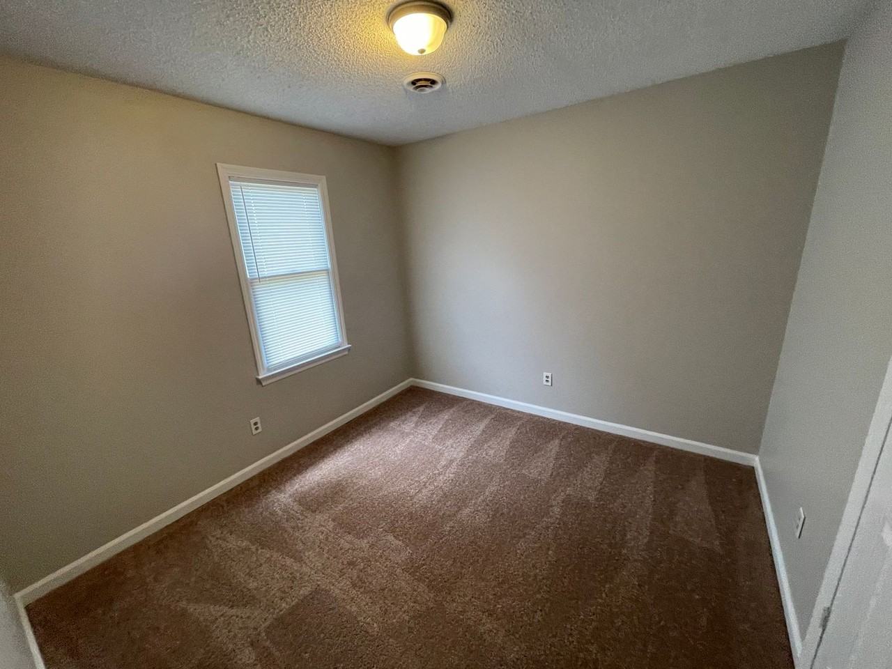 ENorthern406-408 - Photo 3 of 10