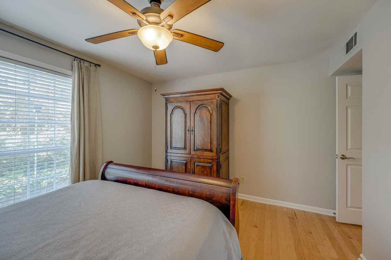 2007 Stokes Lane - Photo 3 of 26