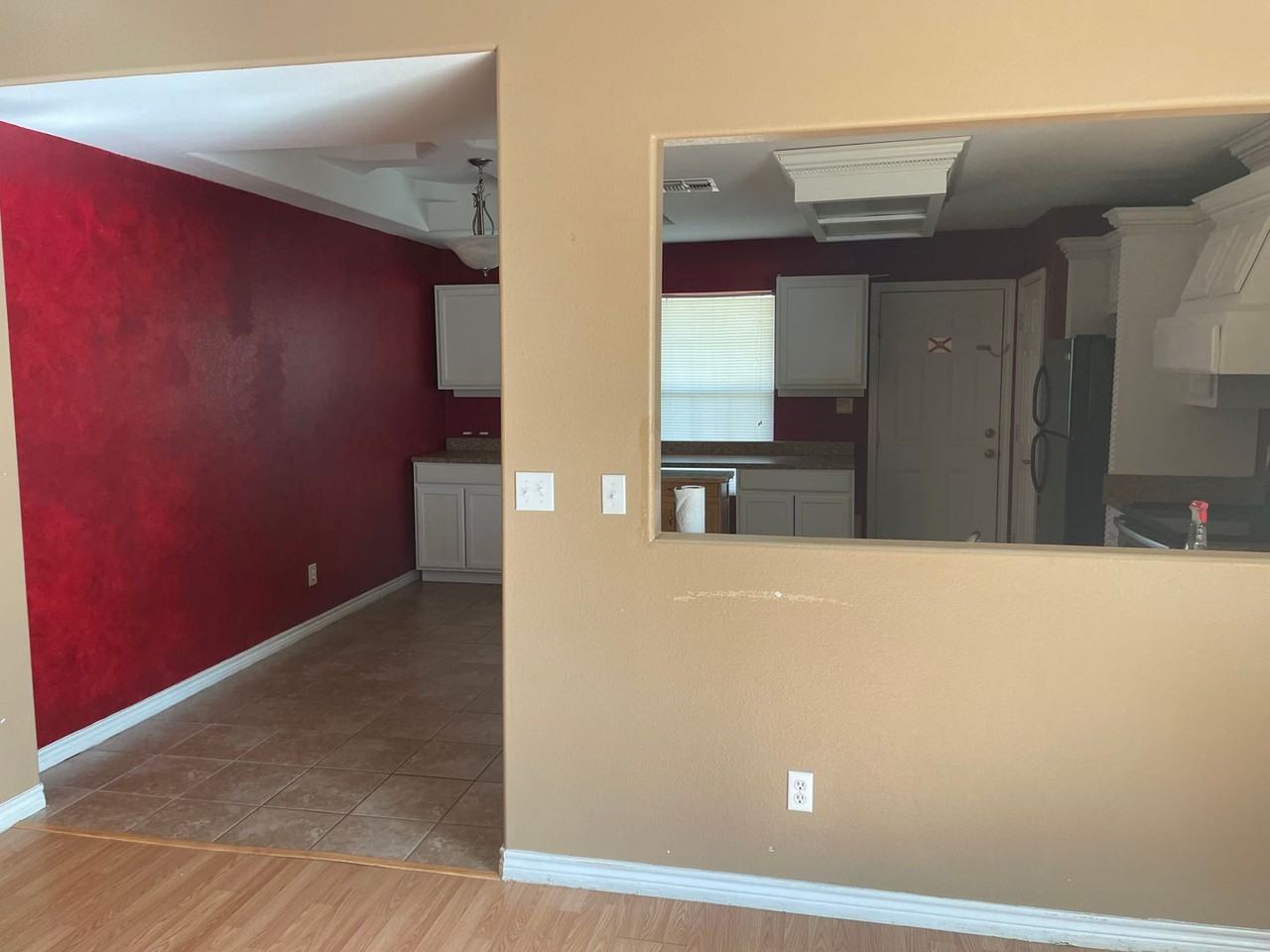 2002 Brook Ln - Photo 3 of 17