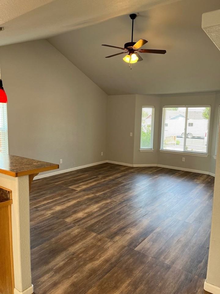 7451 Golden Trl - Photo 2 of 8