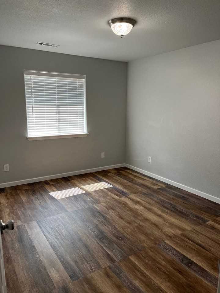 7451 Golden Trl - Photo 7 of 8