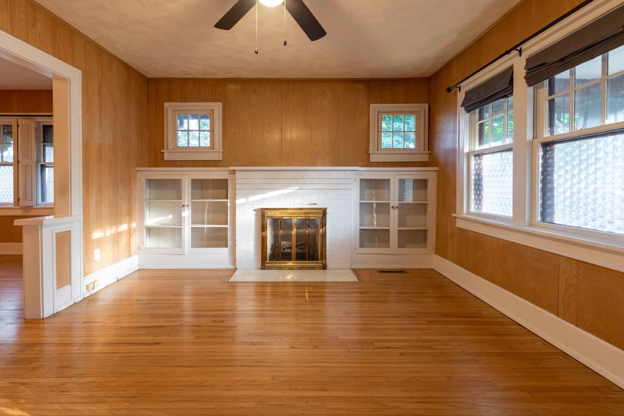 1554 S Campbell Ave - Photo 7 of 22