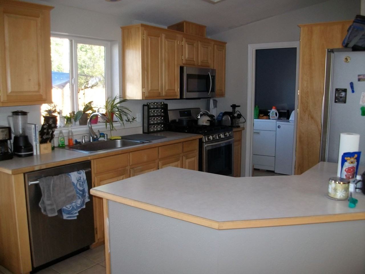 7671 Diamond Pointe Way - Photo 5 of 9