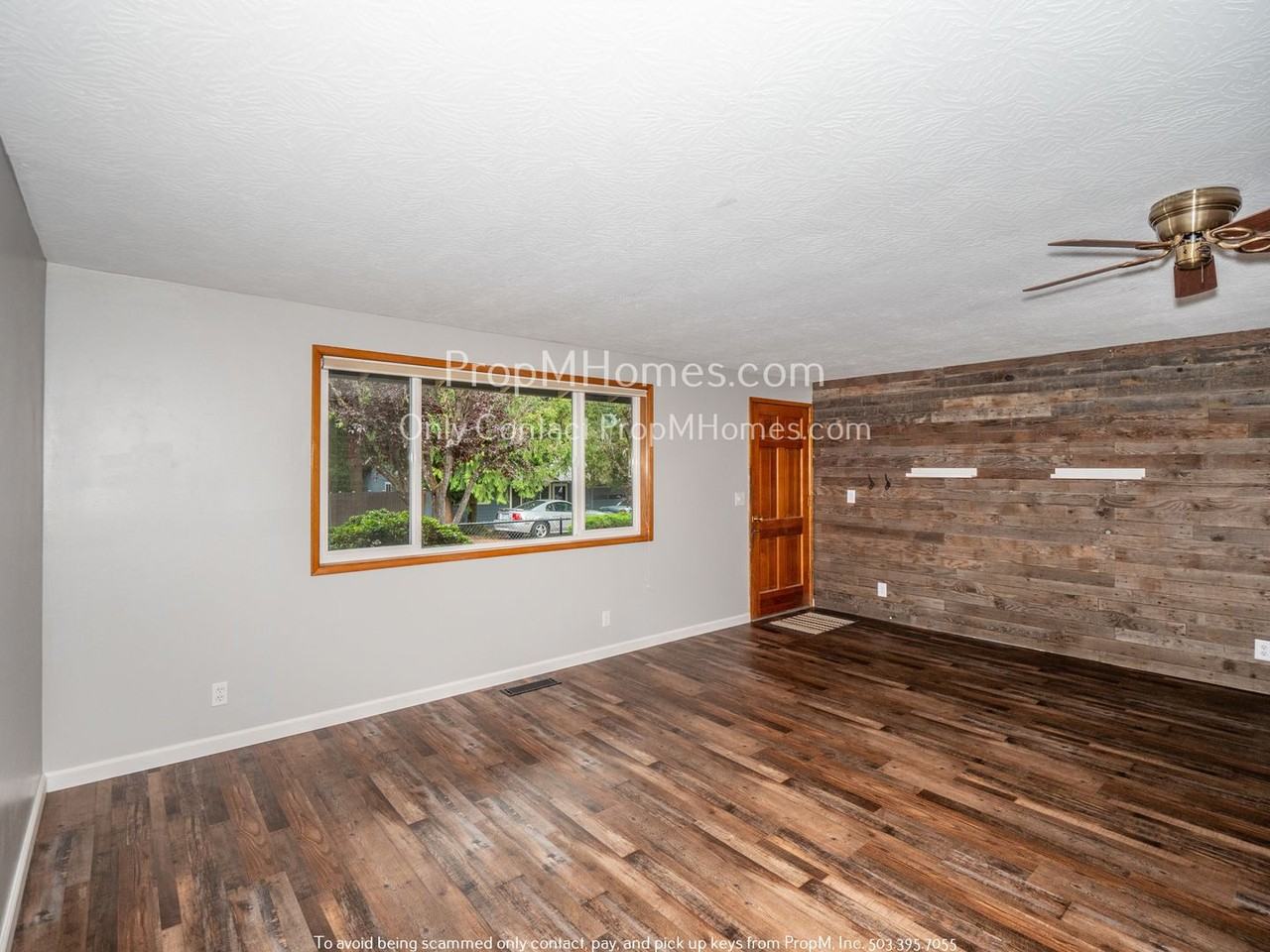 13325 Se Waldron Dr - Photo 2 of 25