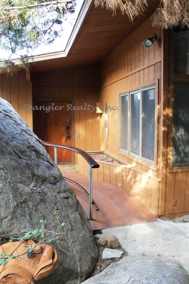 16208 Orchard Bend Rd - Photo 2 of 13