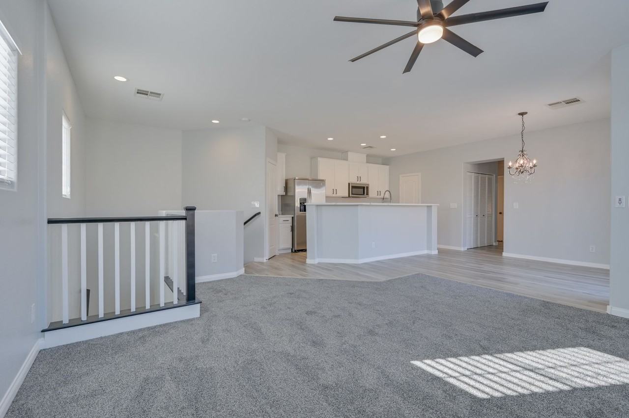 3917 Sweet Pine St #101 - Photo 7 of 50