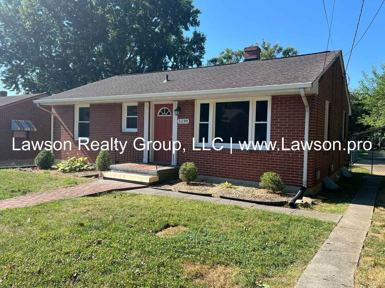 5238 Morwanda Ave Nw - Photo 2 of 30