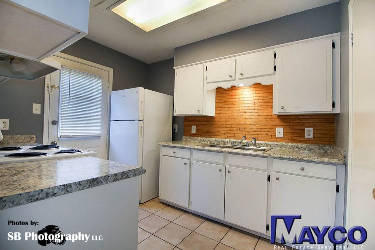 1309 Norris Dr - Photo 2 of 8