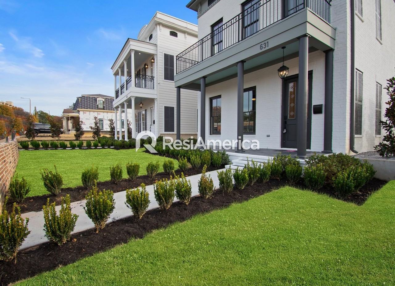 631 Jefferson Ave - Photo 2 of 30