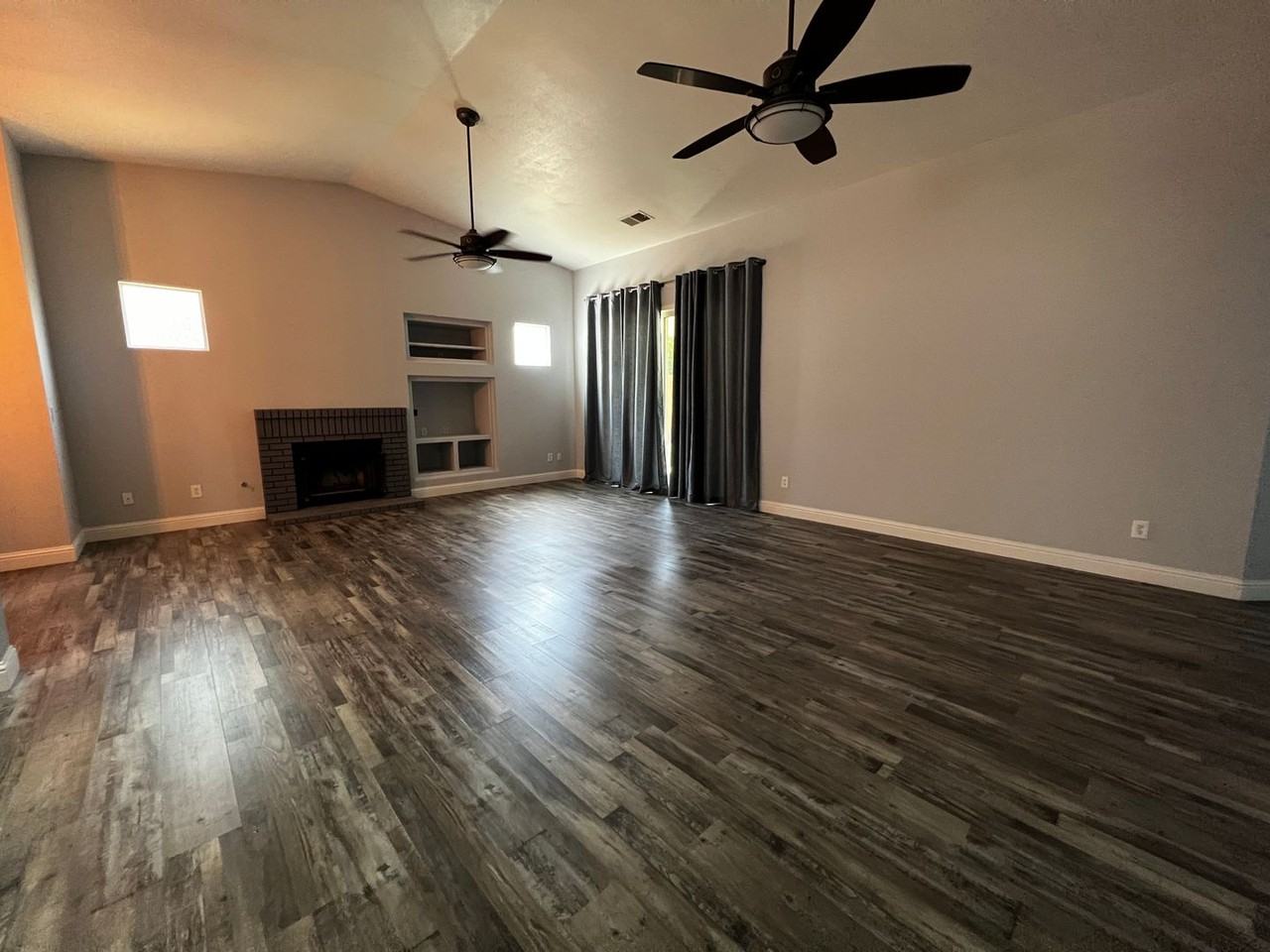 2819 S Maselli Ct - Photo 3 of 18