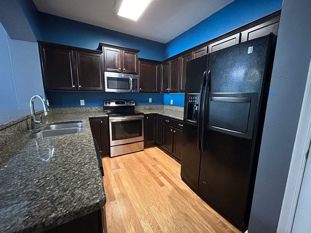 4175 Mariners Point Rd - Photo 5 of 21