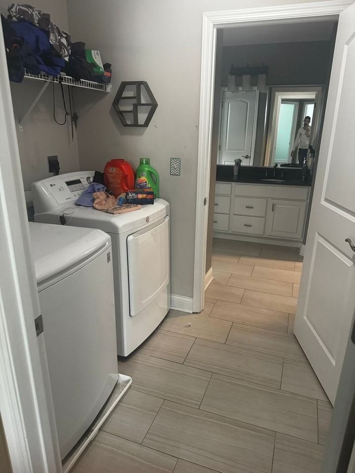 3911 Lonsdale St - Photo 2 of 33