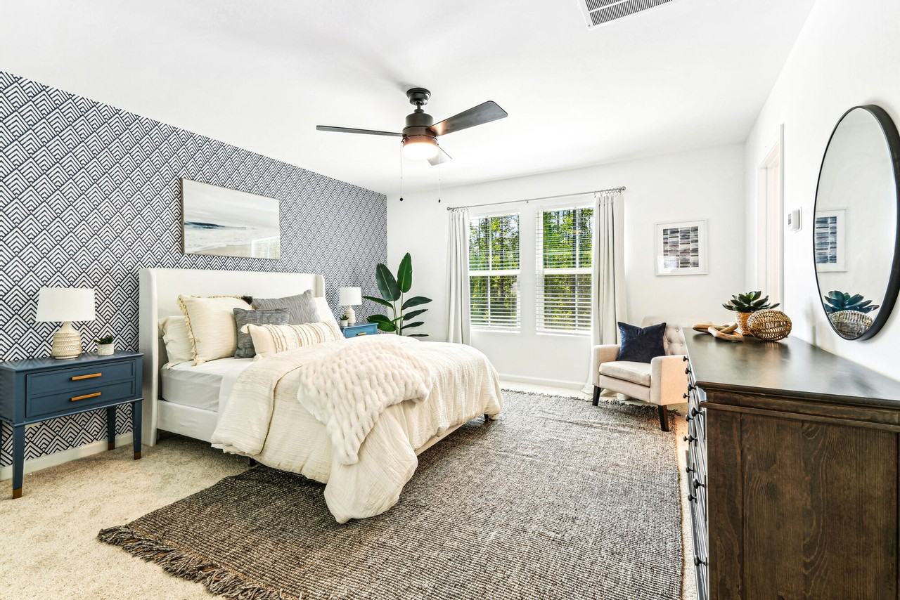 Retreat at New Riverside - Photo 2 of 26