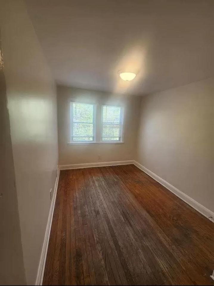 3024 Grantley Avenue - Photo 3 of 11