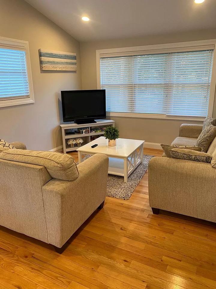 40 Shagbark Rd - Photo 3 of 11