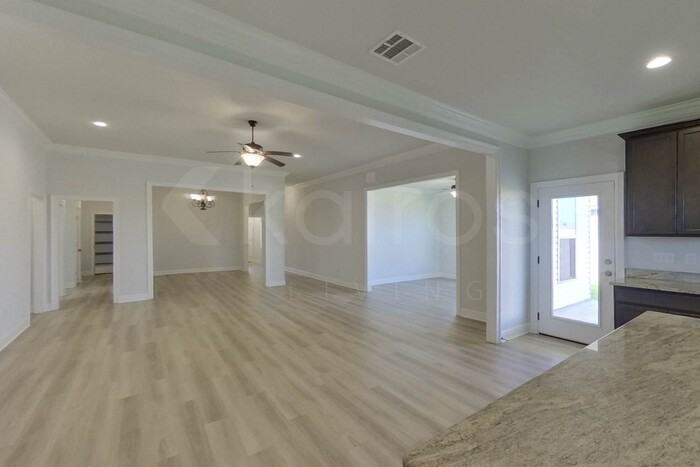3309 Flatwood Dr - Photo 2 of 28