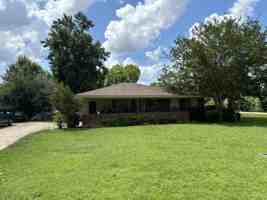 featured image of 1700 Greer Dr #NA