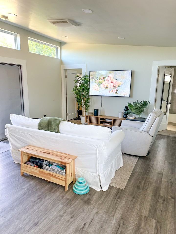 1839 44th St #NA - Photo 4 of 9