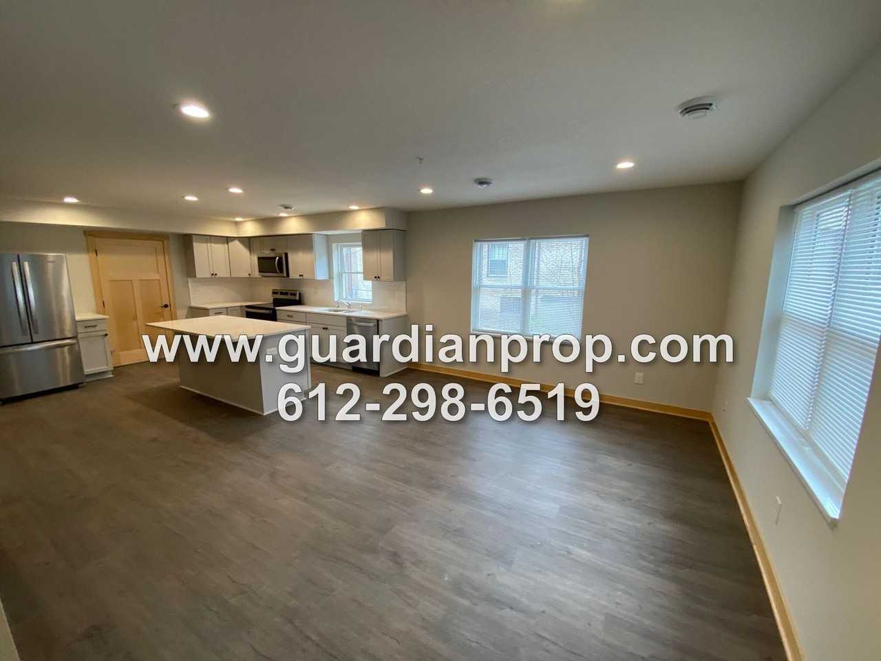 1560 Portland Ave - Photo 6 of 30