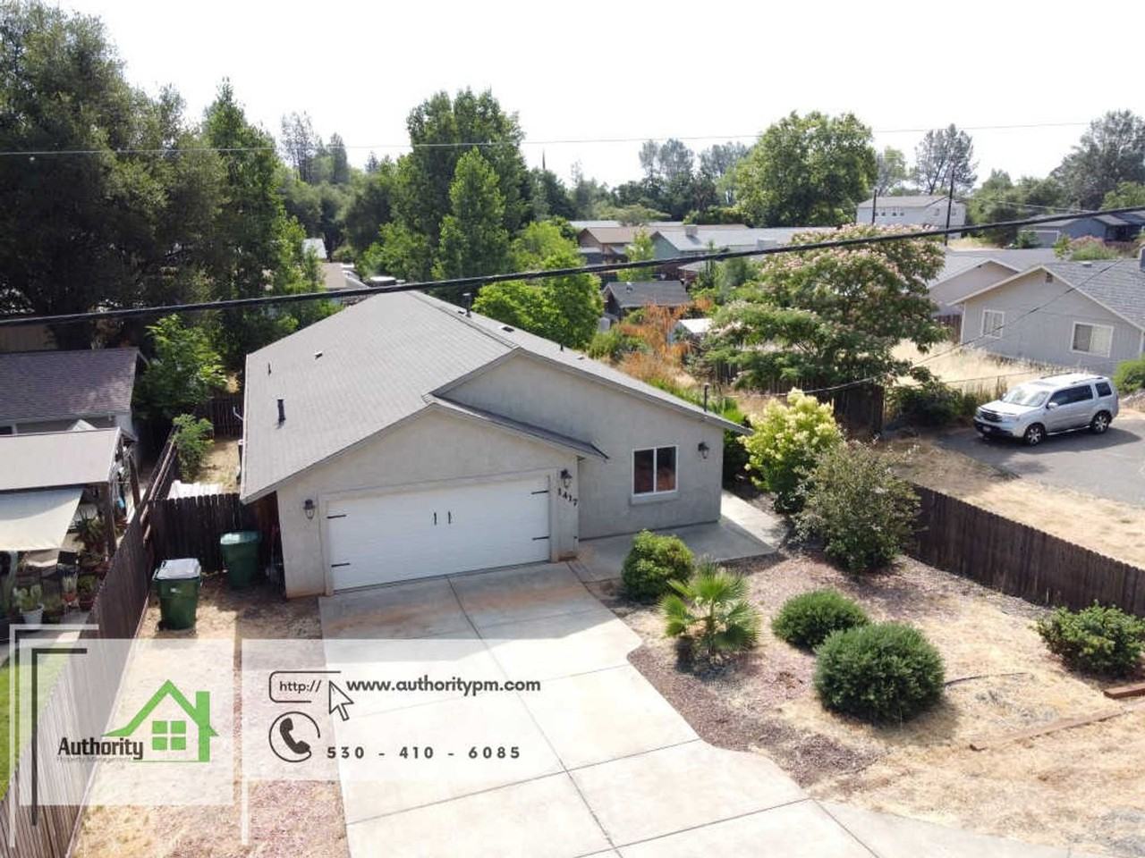 1417 Montana Ave - Photo 2 of 30