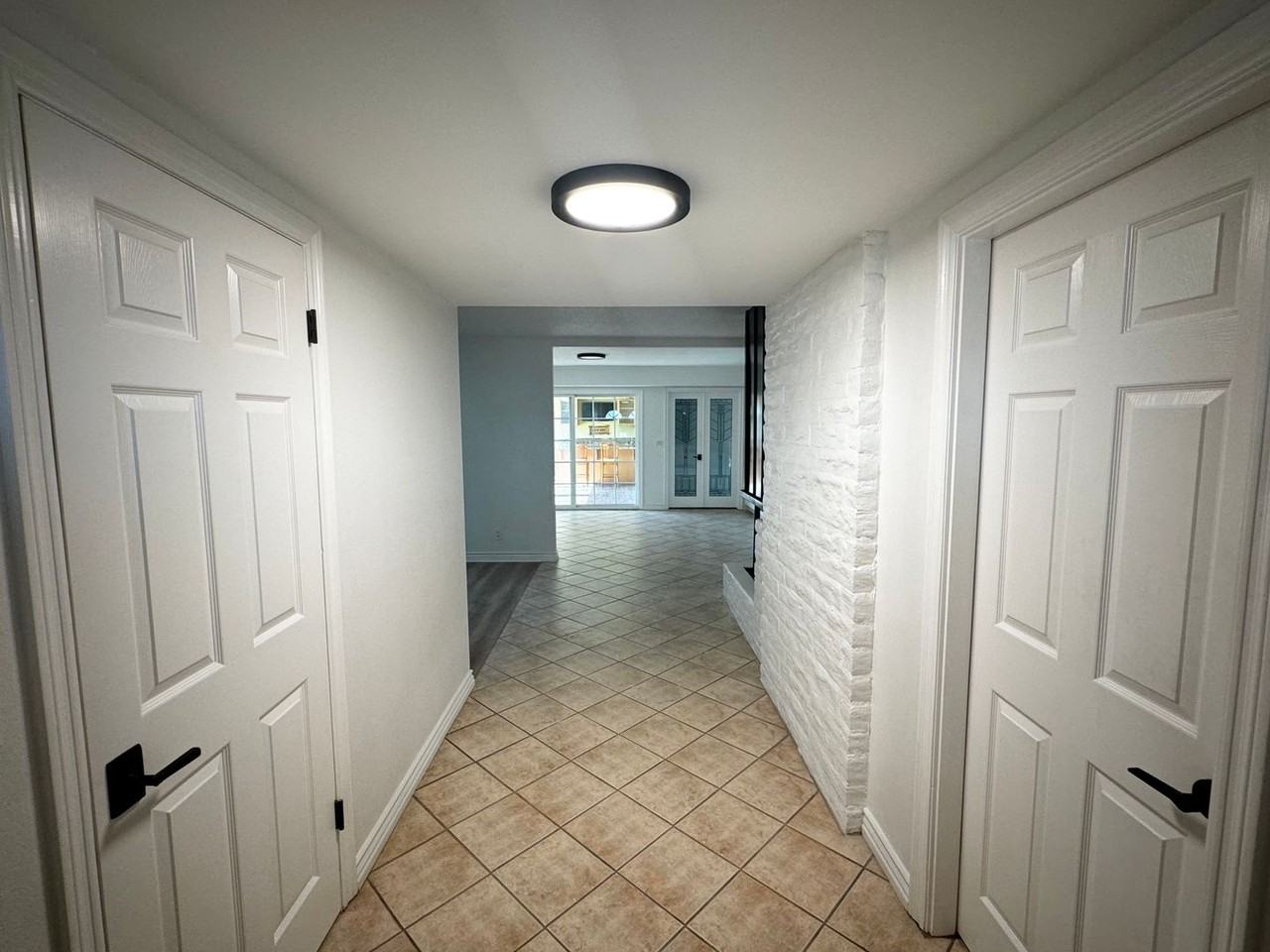 1015 Cheyenne St - Photo 2 of 21