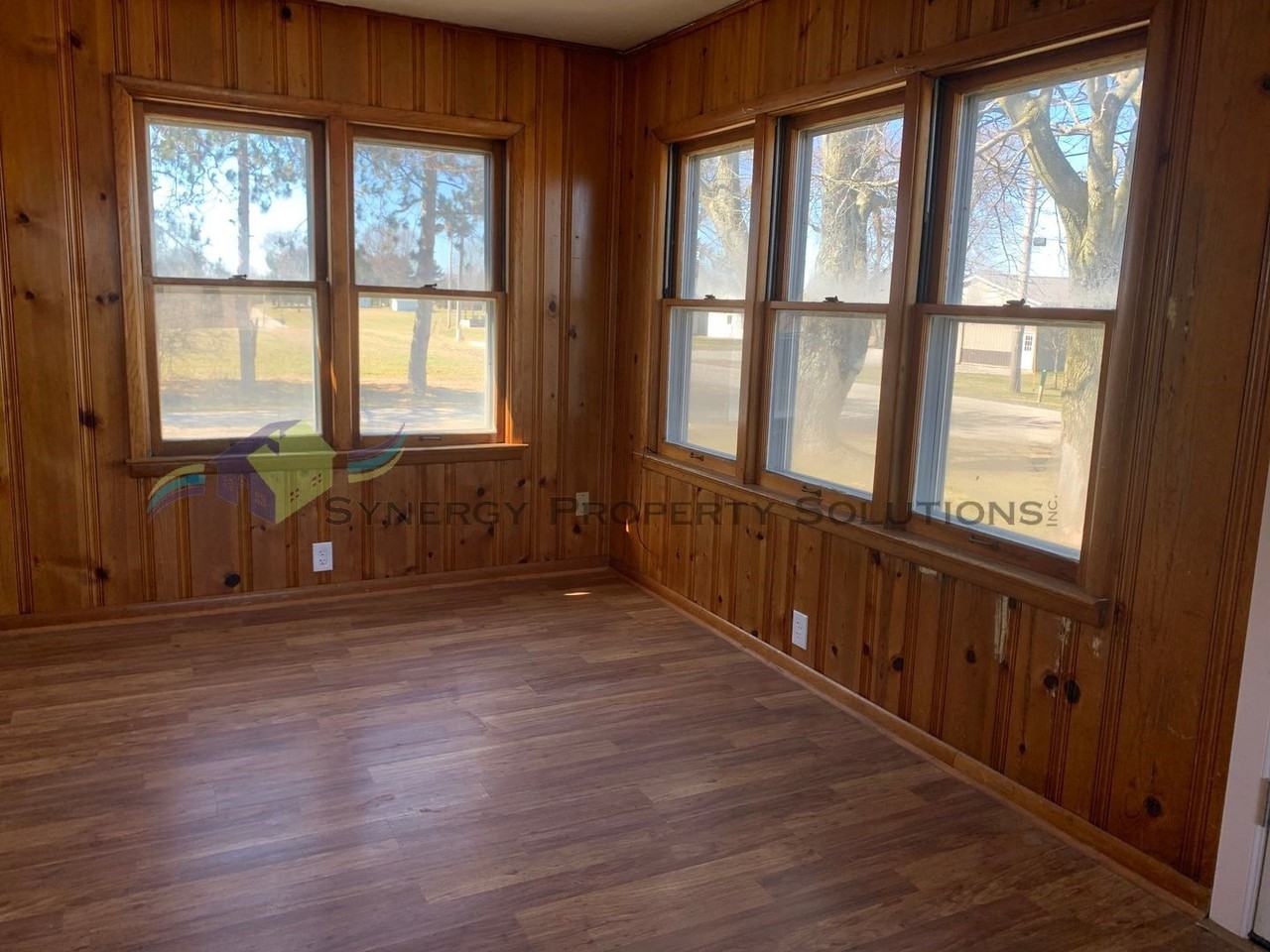 1717 Myers Rd - Photo 3 of 50
