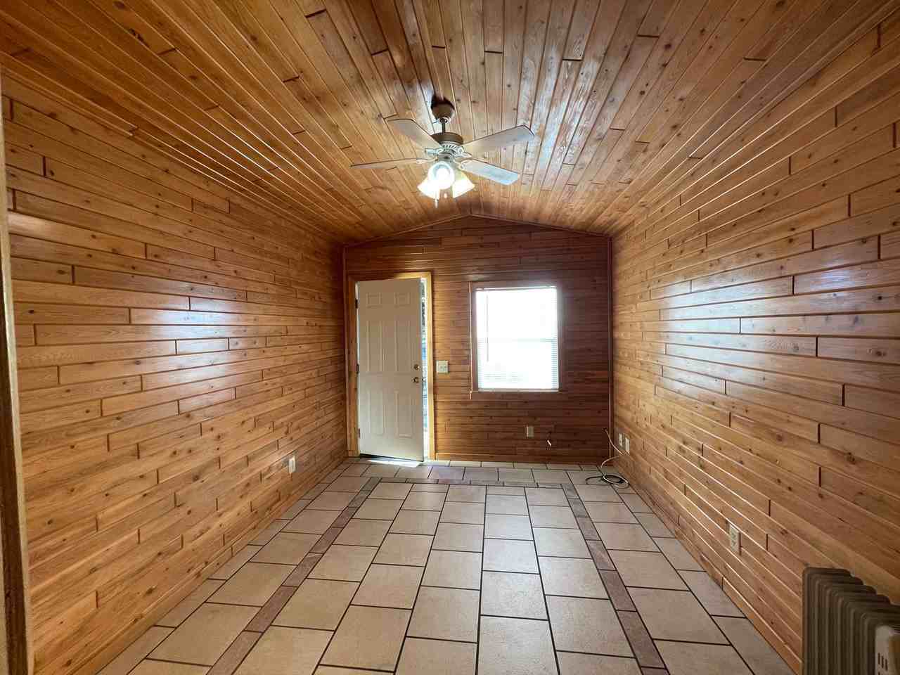 2471-2487 Eel River [PRM: Marlene] (6) - Photo 7 of 46