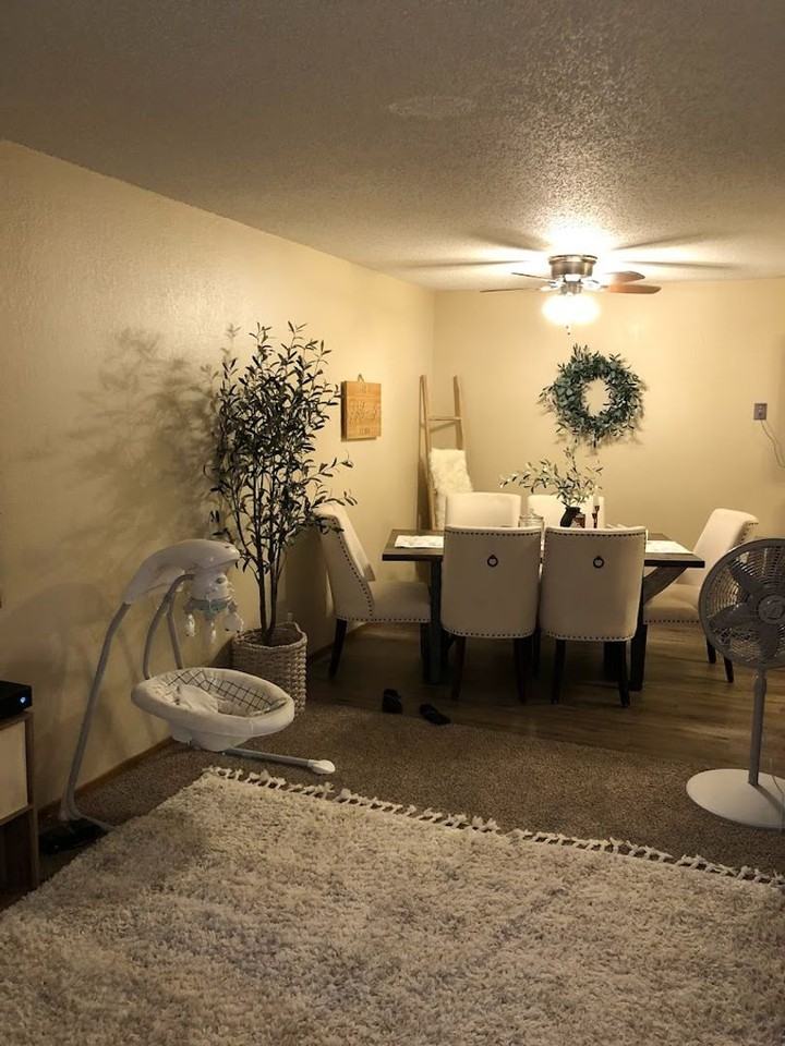 Royal Oaks Apartments - Photo 5 of 12