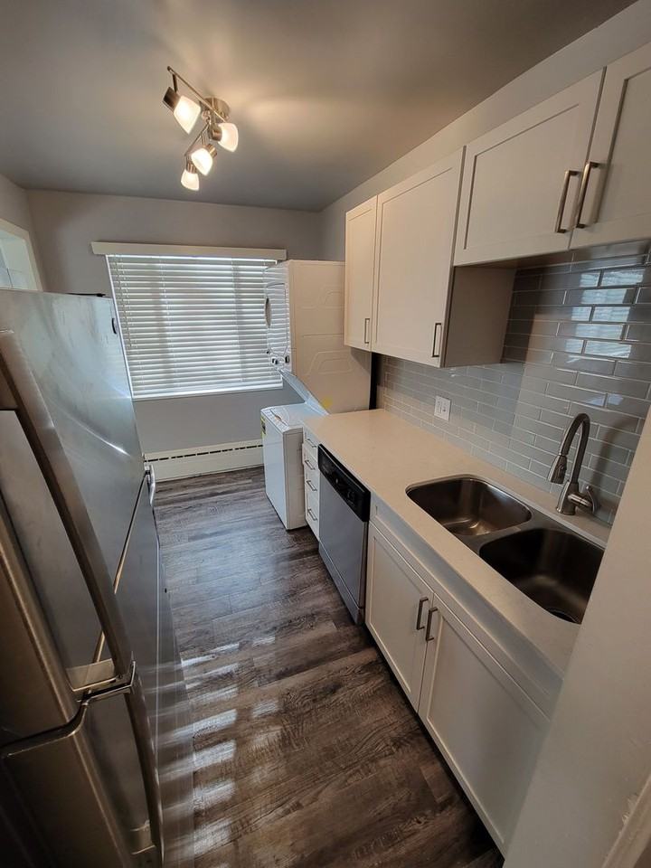 Arches South Apartments - Photo 4 of 13