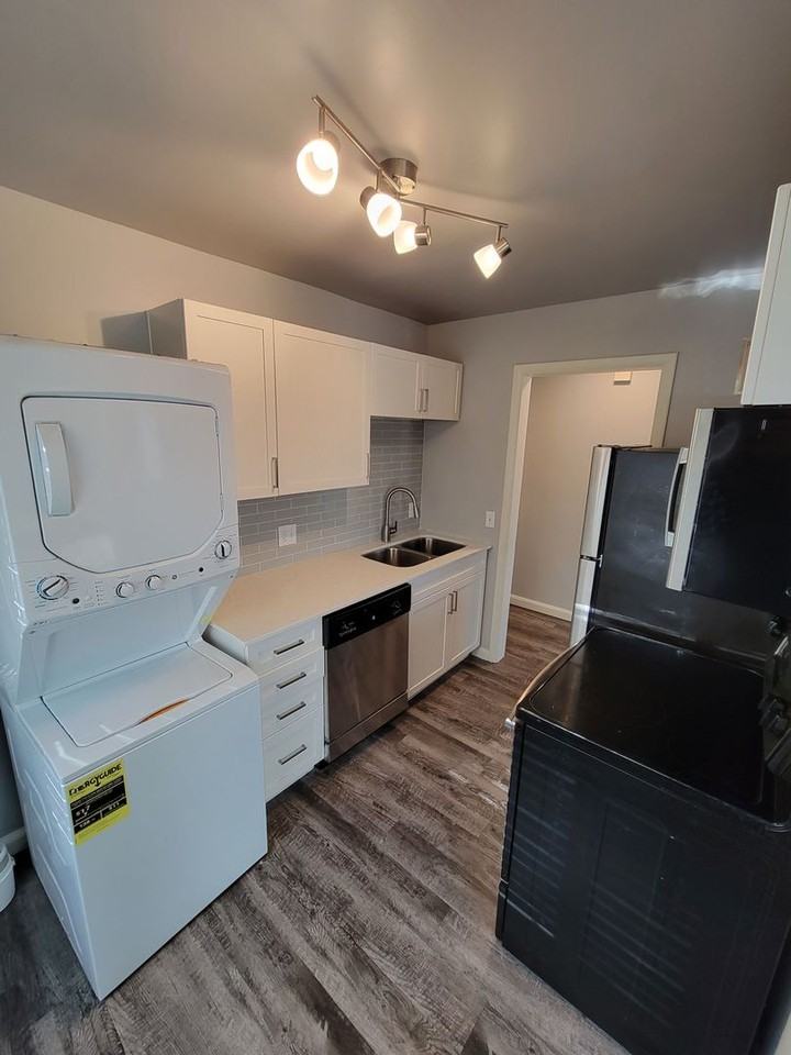 Arches South Apartments - Photo 5 of 13