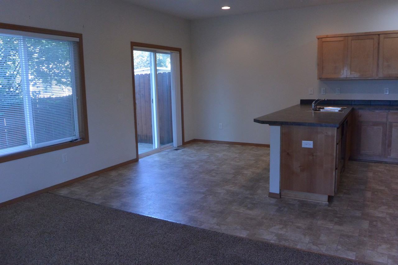 4825 Ne 124th Ct - Photo 6 of 15