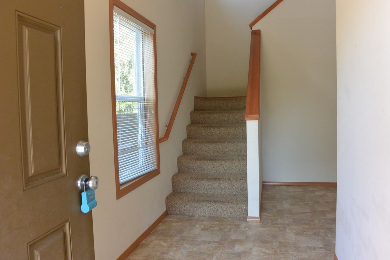 4825 Ne 124th Ct - Photo 2 of 15