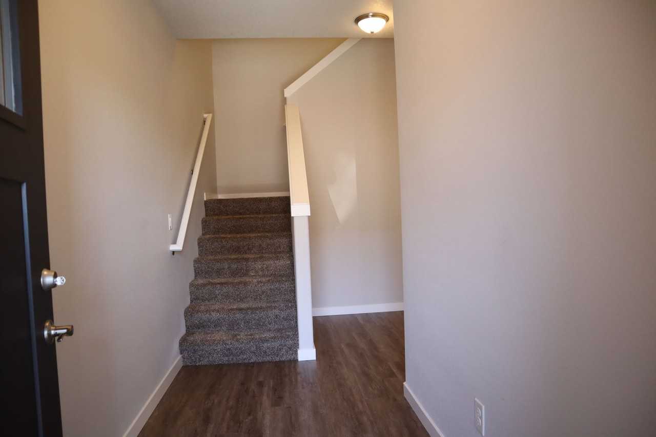 4805 Ne 124th Ct - Photo 3 of 31